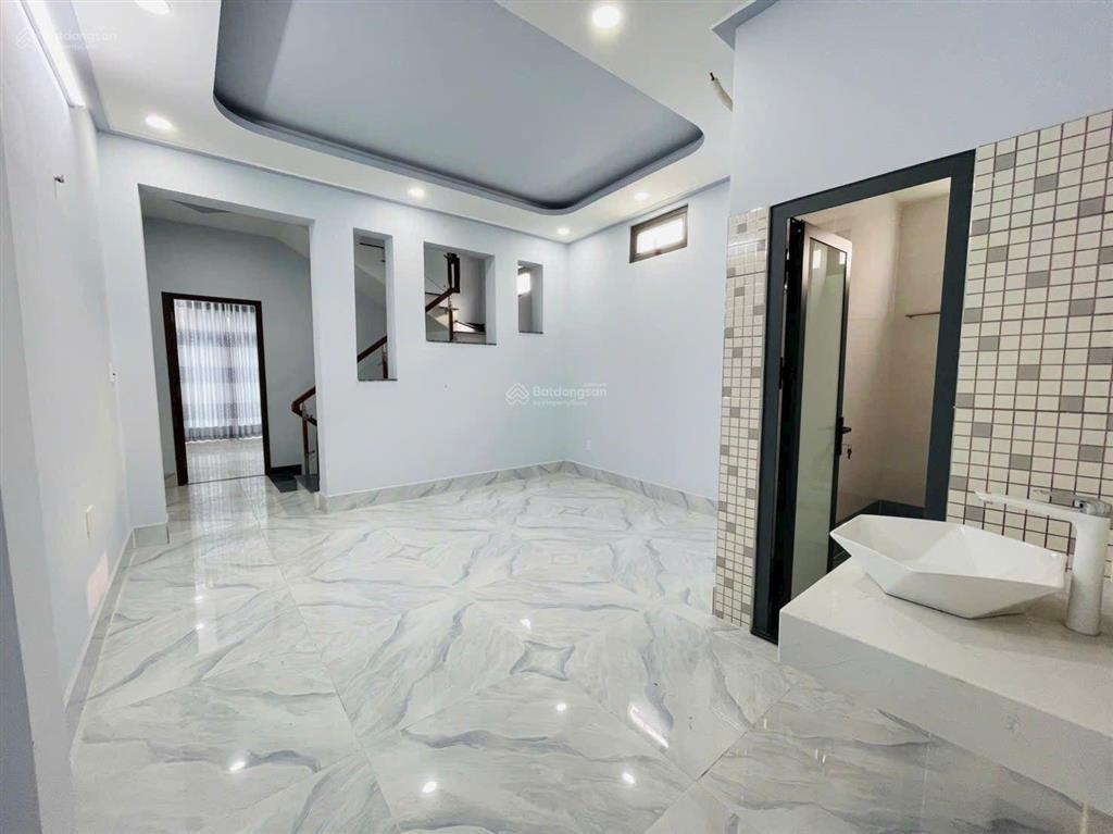 Nhà 100m2 1trệt 2lầu 1sân thượng đường số 6, p. hiệp bình chánh, thủ đức