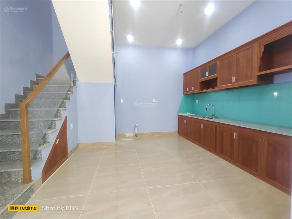 Nhà đẹp 61m2 3 tầng 4pn 3wc đường số 30, p. hiệp bình, ngay gần chung cư 4s