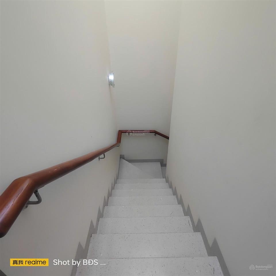 Nhà 54m2 1 trệt 2 lầu 1 sân thượng đúc quốc lộ 13 hiệp bình phước, thủ đức