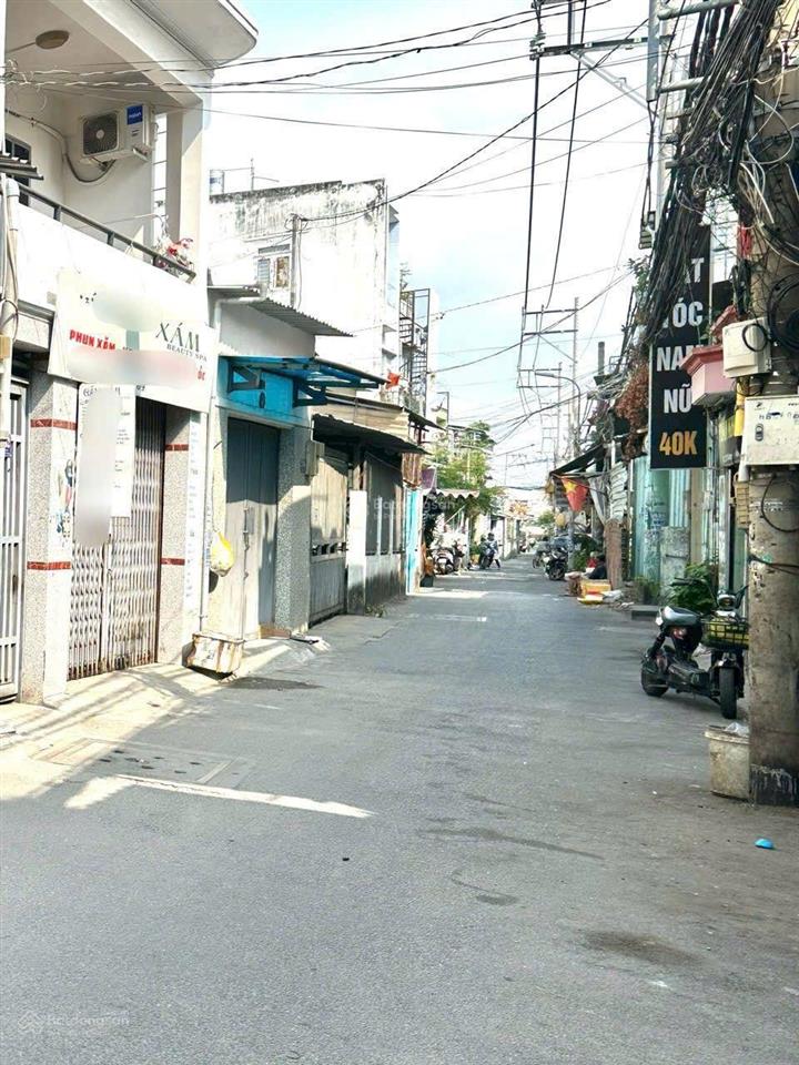 Nhà 62m cấp bốn hẻm xe hơi thông quốc lộ 13, p. hiệp bình phước, thủ đức