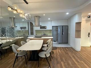 Cho thuê căn hộ 165 thái hà, 85m2, 2 ngủ full nội thất