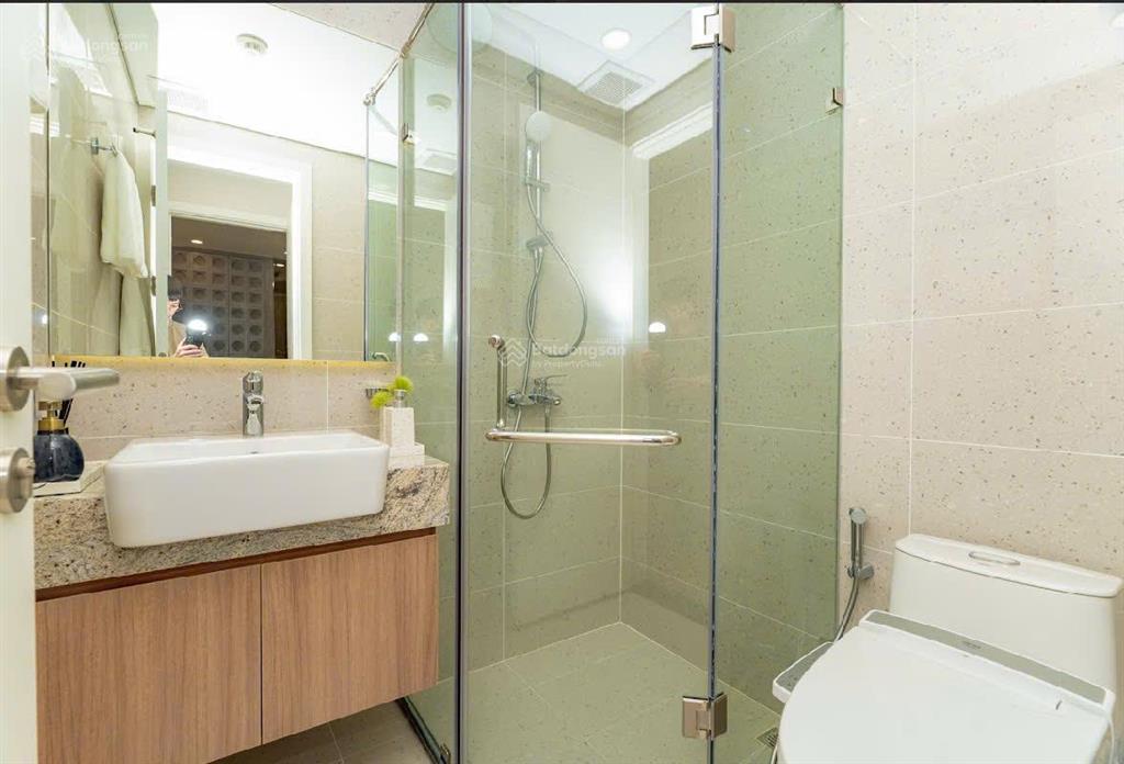 Bán căn hộ chung cư ct33 mễ trì hạ, phường từ liêm, 2 ngủ giá bán 5,2 tỷ