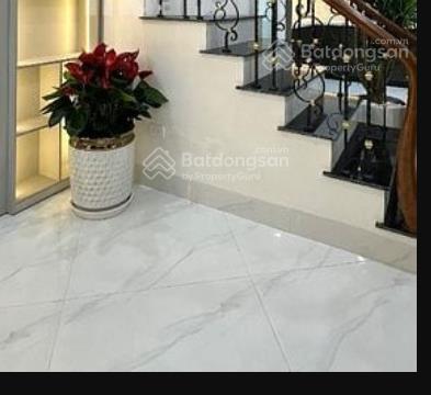 Bán nhà mặt phố phó đức chính, ba đình, hà nội