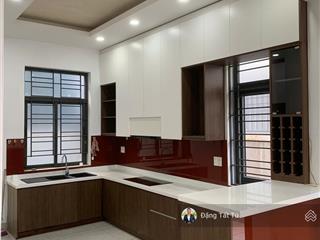 Cần cho thuê nhà phố lakeview city giá 30tr/th nhà hoàn thiện đẹp hiện đại.  0917 330 ***
