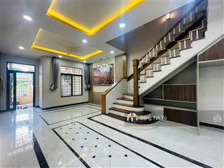 Nhà phố căn góc lakeview city cần cho thuê giá 35tr/th nhà hoàn thiện nội thất cao cấp. 0917 330 ***