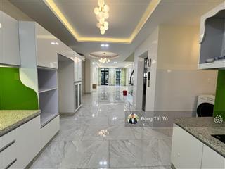 Cho thuê nguyên căn shophous lakeview city giá 35tr/th nhà đã hoàn thiện có thang máy. 0917 330 ***