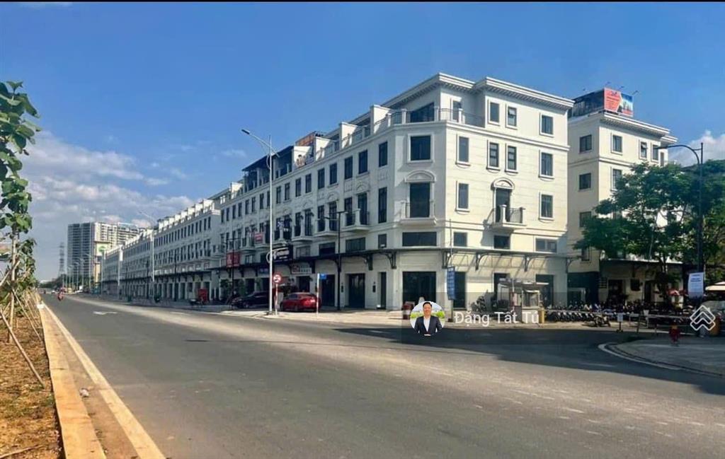 Shophous lakeview city ngay trục đường chính dự án, chủ kẹt cần bán gấp.  0917 330 ***