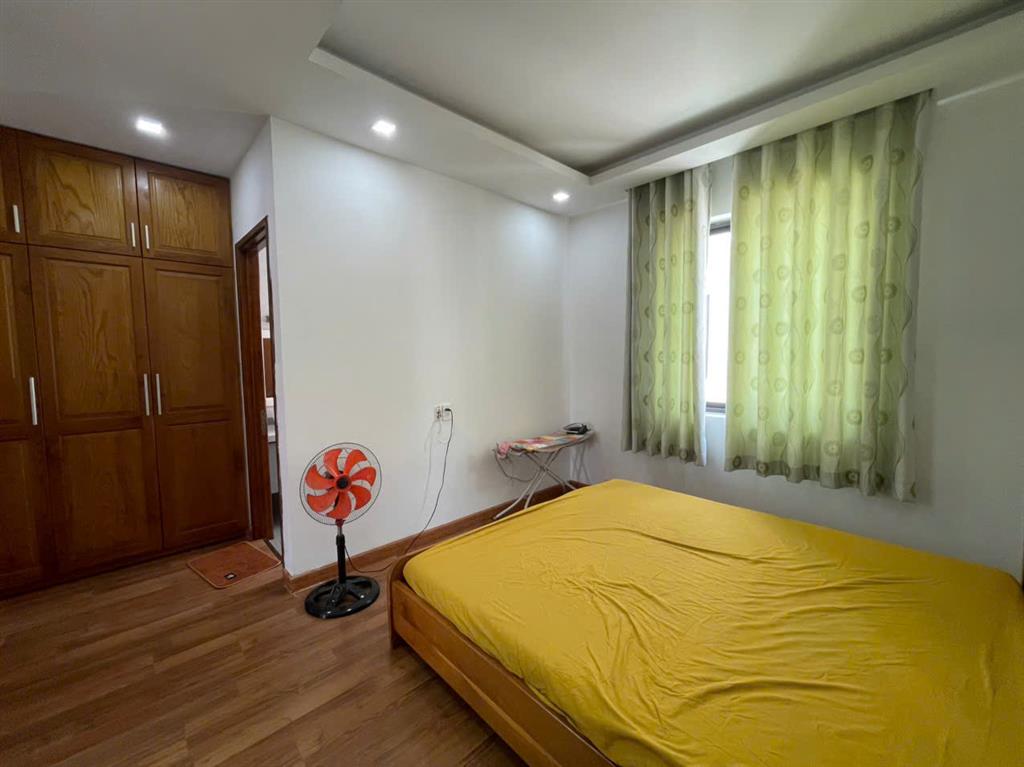 Nhà phố lakeview city cần bán vị trí view công viên nhà đã hoàn thiện giá 21 tỷ.  0917 330 ***