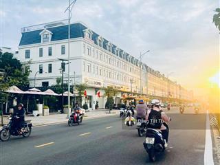 Căn tốt nhất shophous mặt tiền song hành lakeview city giá chỉ 27 tỷ còn thương lượng. 0917 330 ***