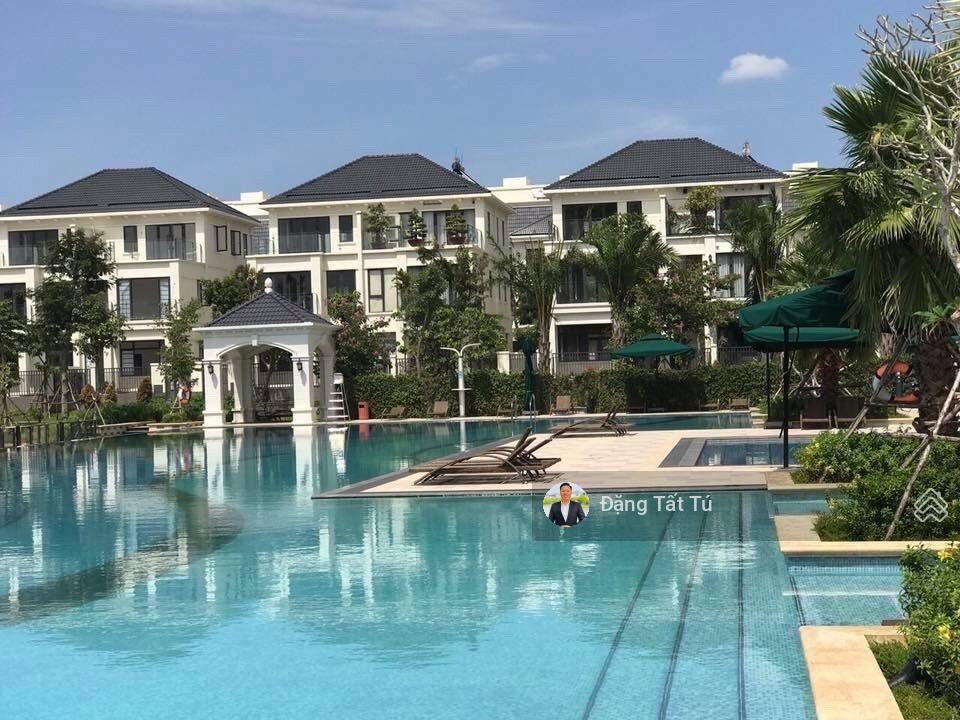 Cần bán nhanh nhà phố lakeview city nhà đã hoàn thiện, ngay trục đường chính dự án giá 23.5 tỷ.