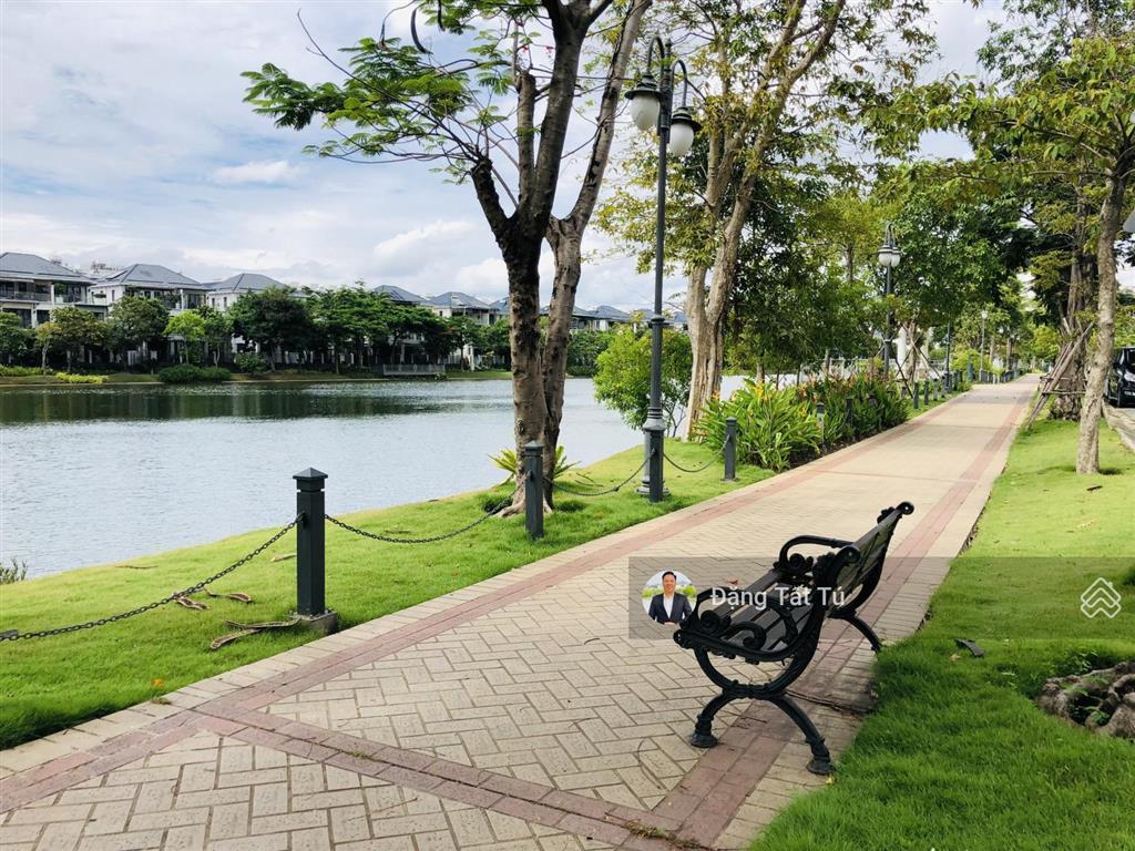 Bán nhà phố lakeview city trục đường 25m đẹp, nhà hoàn thiện, dọn vào ở ngay