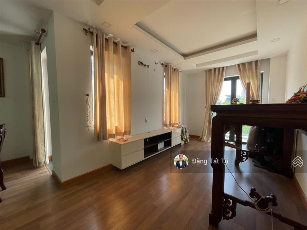 Bán gấp nhà phố lakeview city view công viên nội thất đẹp chỉ 20.9 tỷ thương lượng