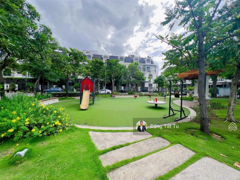 Bán gấp nhà phố lakeview city view công viên nội thất đẹp chỉ 20.9 tỷ thương lượng