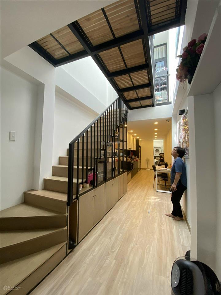 Bán nhà riêng tại lê văn duyệt, chỉ 6,5 tỷ, 60m2, 2pn, 2wc, hẻm rộng xe hơi vào, sổ hồng đầy đủ