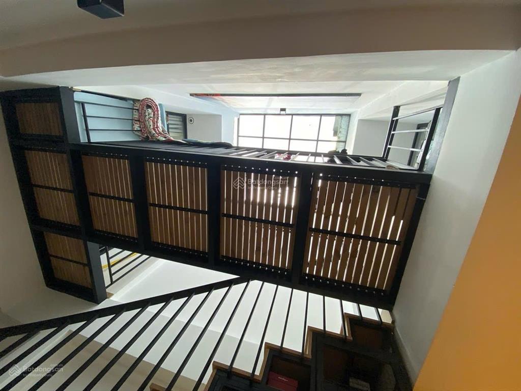 Bán nhà riêng tại lê văn duyệt, chỉ 6,5 tỷ, 60m2, 2pn, 2wc, hẻm rộng xe hơi vào, sổ hồng đầy đủ