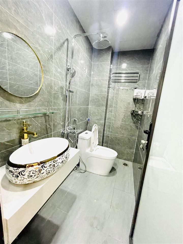 Chinh chủ bán nhà riêng 5 tầng 38m2 tại ngõ 645 vũ tông phan, khương đình, hà nội