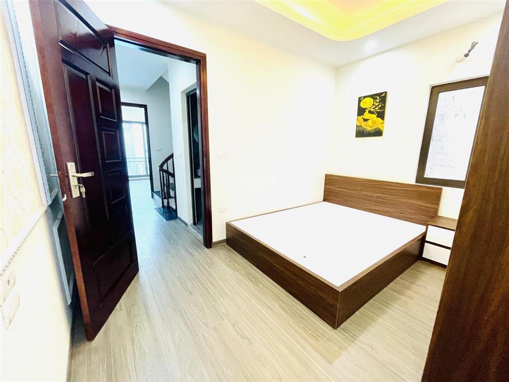 Chinh chủ bán nhà riêng 5 tầng 38m2 tại ngõ 645 vũ tông phan, khương đình, hà nội