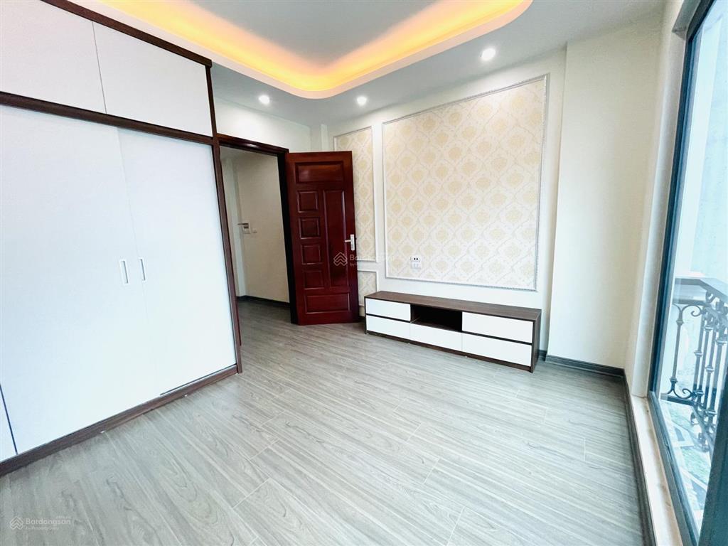 Chinh chủ bán nhà riêng 5 tầng 38m2 tại ngõ 645 vũ tông phan, khương đình, hà nội