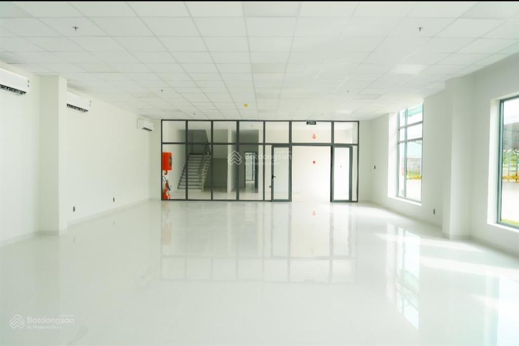 Cho thuê xưởng 3000m2 trong kcn biên hòa 2, giá cực rẻ