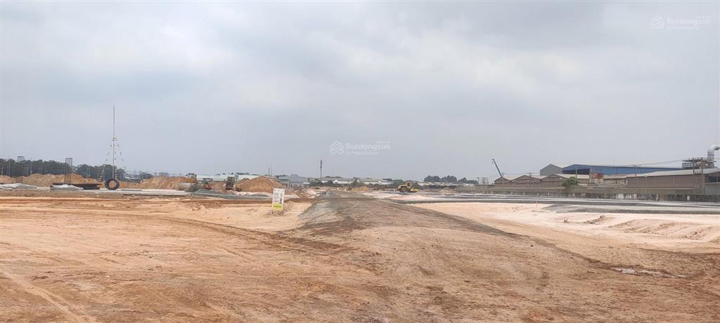 Bán đất kcn long thành 35.000m2, chỉ 5 triệu/m2