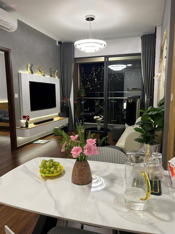 Hot! bán căn hộ mizuki park sẵn sổ hồng. dt 78m2 2pn/2wc có nội thất. giá 4,2 tỷ. nhận nhà ngay.