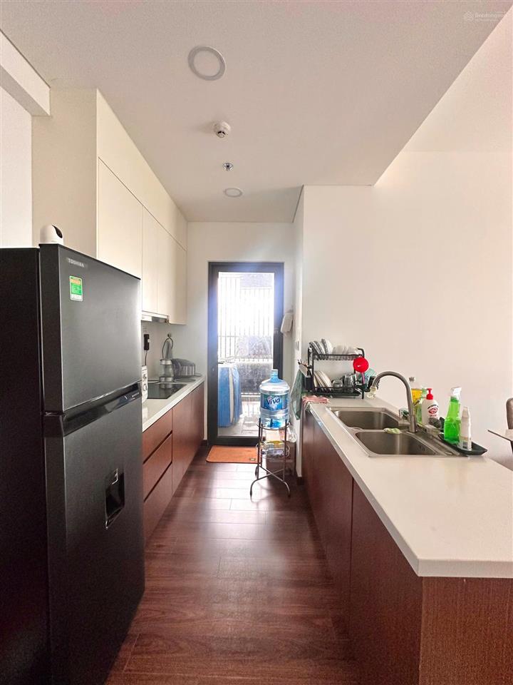 Cần bán căn hộ mizuki park. căn 95m2/3pn full nội thấtsẵn sổ hồngview quảng trường. giá 5,8 tỷ.