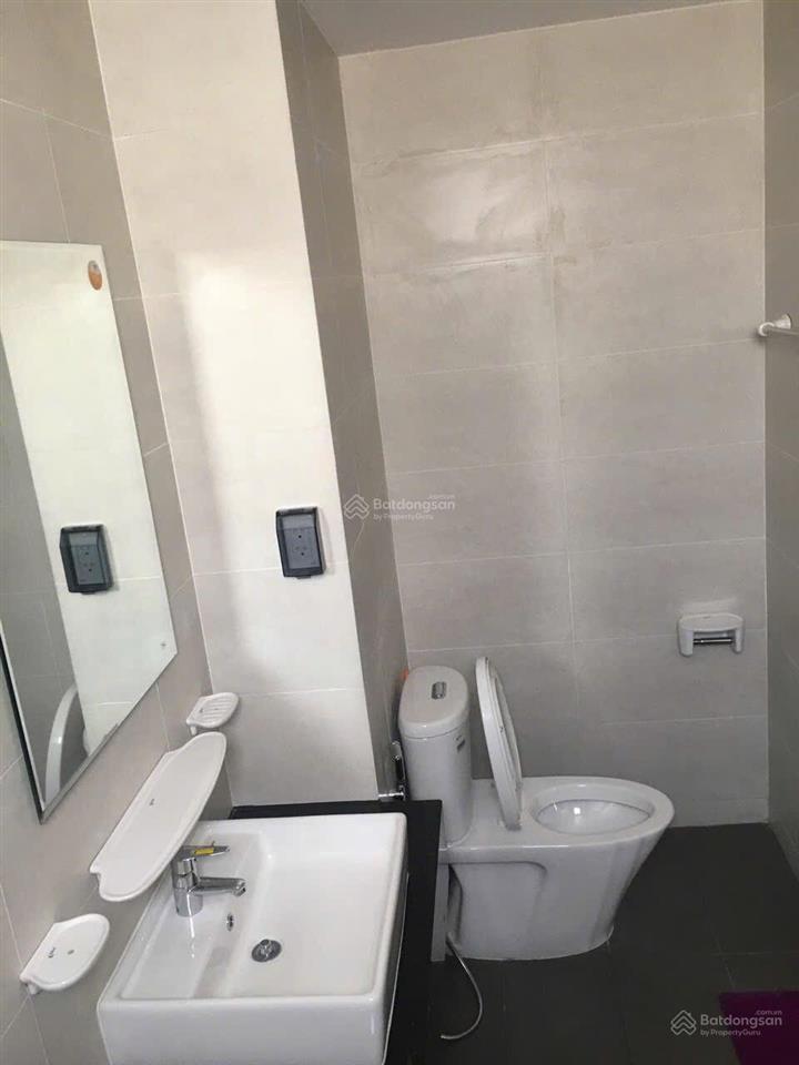 Bán gấp căn hộ mizuki park, block mp345, sẵn sổ hồng. căn 72m2 2pn/2wc có nội thất. giá 4,1 tỷ