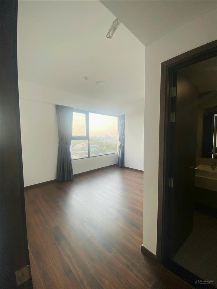 Mizuki park  cần bán căn góc 79m2/2pn block mp678. sẵn sổ hồng, nhà có nội thất. giá bán 4,79 tỷ.