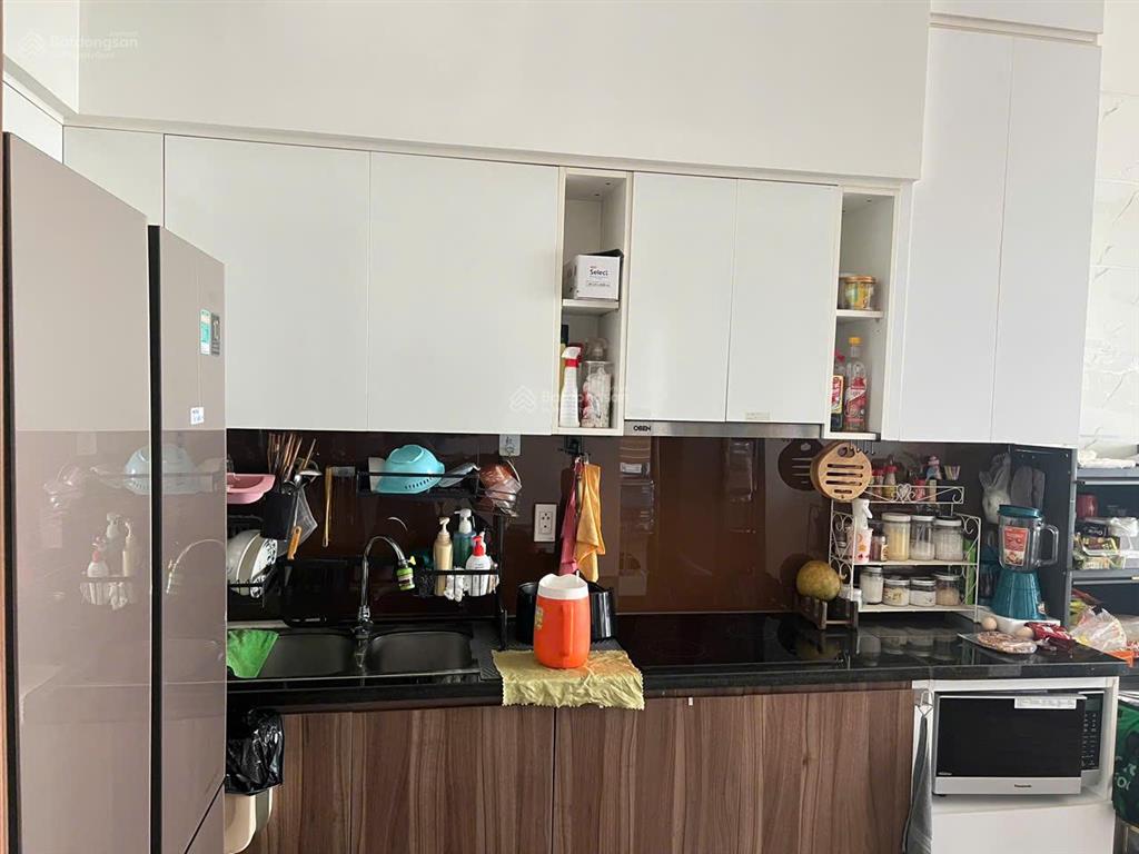 Chính chủ gửi bán căn góc mizuki park 67m2 2pn2wc có nội thất. sẵn sổ hồng. giá 4,05 tỷ.  xem nhà