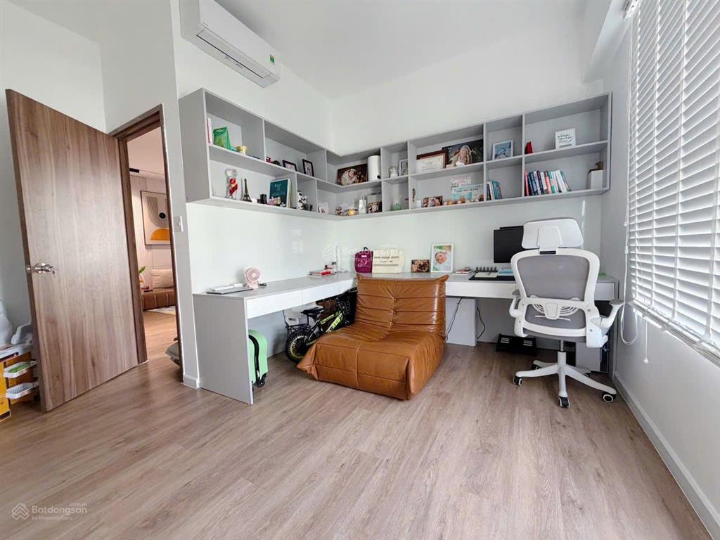 Chính chủ gửi bán căn hộ mizuki park 107m2 3pn2wc full nội thất đẹp. sẵn sổ hồng. giá 6,3 tỷ