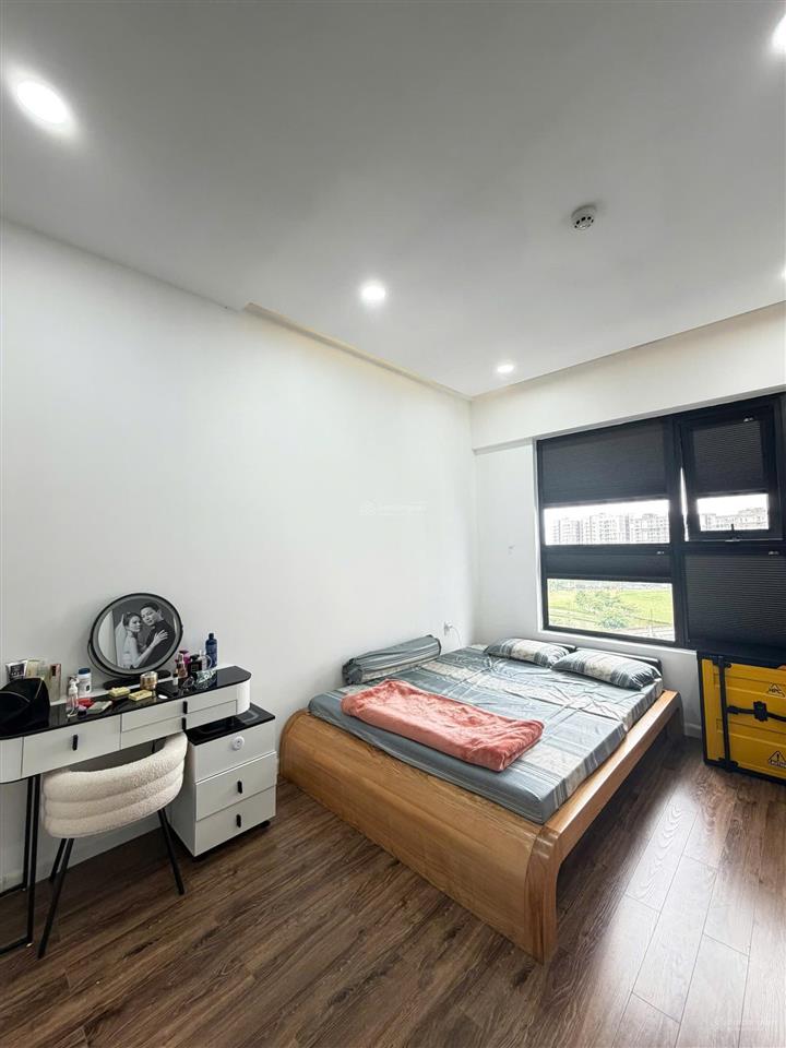 Cần bán căn hộ mizuki park 78m2 2pn2wc, ban công hướng đn, full nội thất. giá 4,2 tỷsẵn sổ hồng