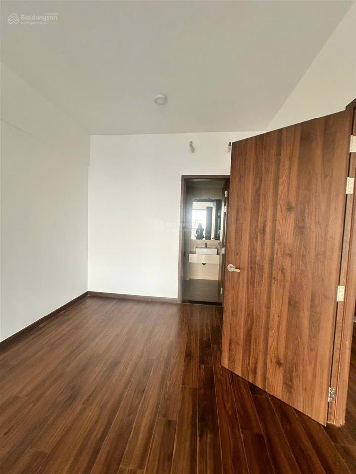 Cần bán căn hộ mizuki parkblock mp678, căn 95m2 3pn2wc. sẵn sổ hồng. giá 5,3 tỷ (còn thương lượng)