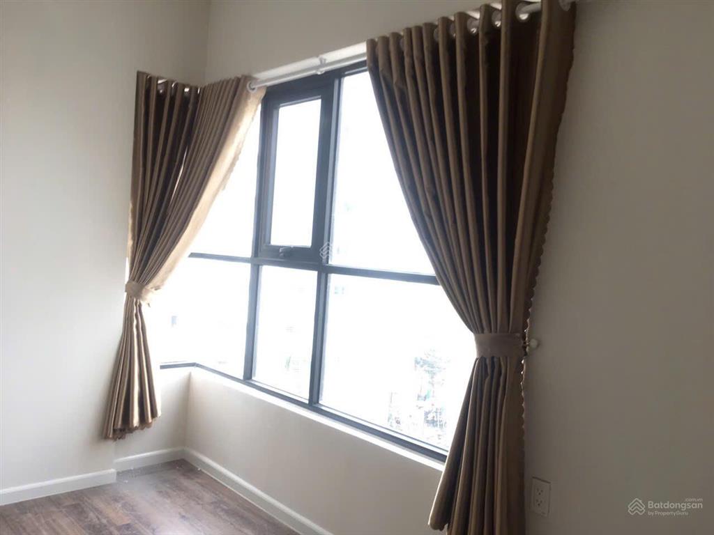 Cho thuê căn hộ mizuki park 78m2 2pn2wc, ban công hướng đông. nhà trống. giá 9tr3/tháng. ở liền