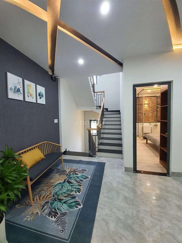 NNHÀ 3 TẦNG HIỆN ĐẠI – MT TÔ HIỆU KHU KINH DOANH SẦM UẤT