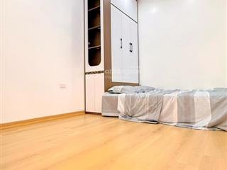 Bán căn hộ cc hoàng đạo thúy, cầu giấy, 61m2, 3 ngủ, full nội thất, sổ đỏ lâu dài, ở ngay!