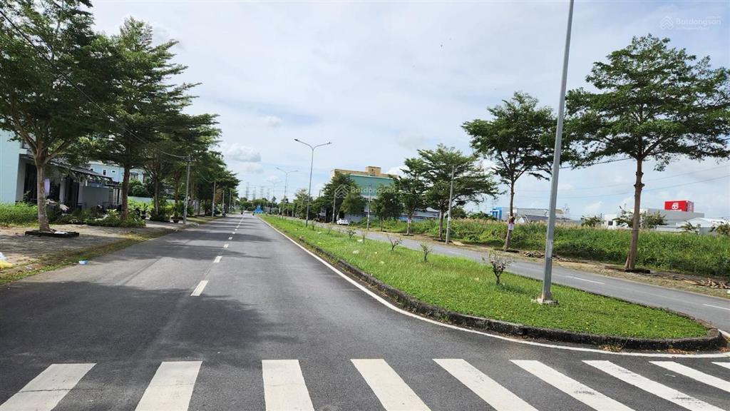 Đất dự án entiz hưng lộc, đường 35m  vị trí siêu đẹp