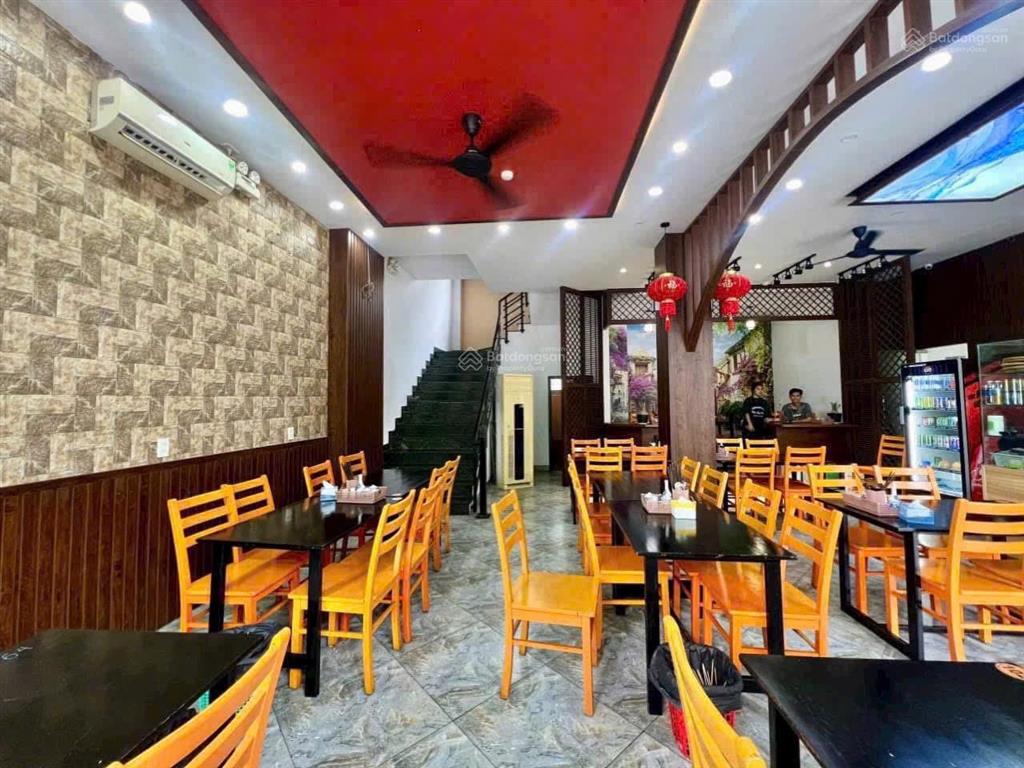 Bán căn góc mặt tiền kinh doanh nguyễn thiện thuật  dòng tiền 70 triệu