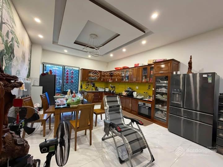 Nhà phố vcn phước hải mt văn tiến dũng | nam nha trang