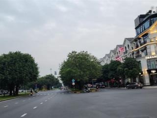 Lô góc 2 mặt oto thông đất đẹp trung tâm trâu quỳ giá 8.x diện tích 60m