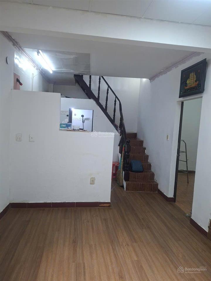 Cho thuê nhà riêng hẻm 33 lý chiêu hoàng, 7,3 triệu, 1 trệt 1 lầu, 36m², diện tích sử dụng 70m²