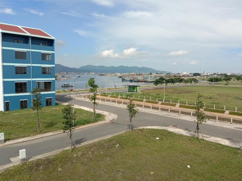 Gấp chỉ 1,5 tỷ sở hữu đất nền 3 mặt giáp sông tại vũng tàu