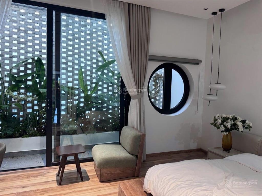 Giảm nhanh 500 triệu cần bán gấp nhà view công viên cách biển 300m