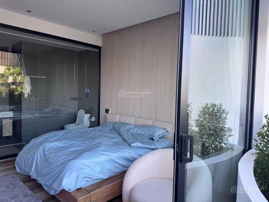 Giảm nhanh 500 triệu cần bán gấp nhà view công viên cách biển 300m