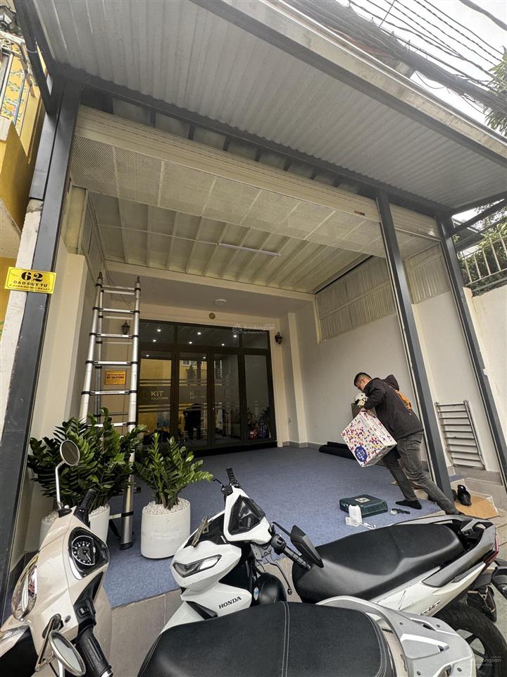 Nhà 5 tầng, mặt tiền đào duy từ, p. xuân hương  đà lạt