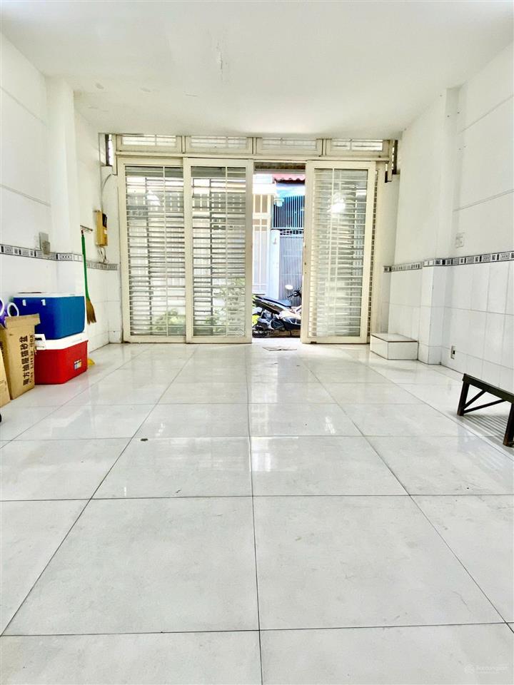 Bán nhà riêng tại tân kỳ tân quý, 32m2, 4 tầng, nhà mới, giá chỉ hơn 5 tỷ