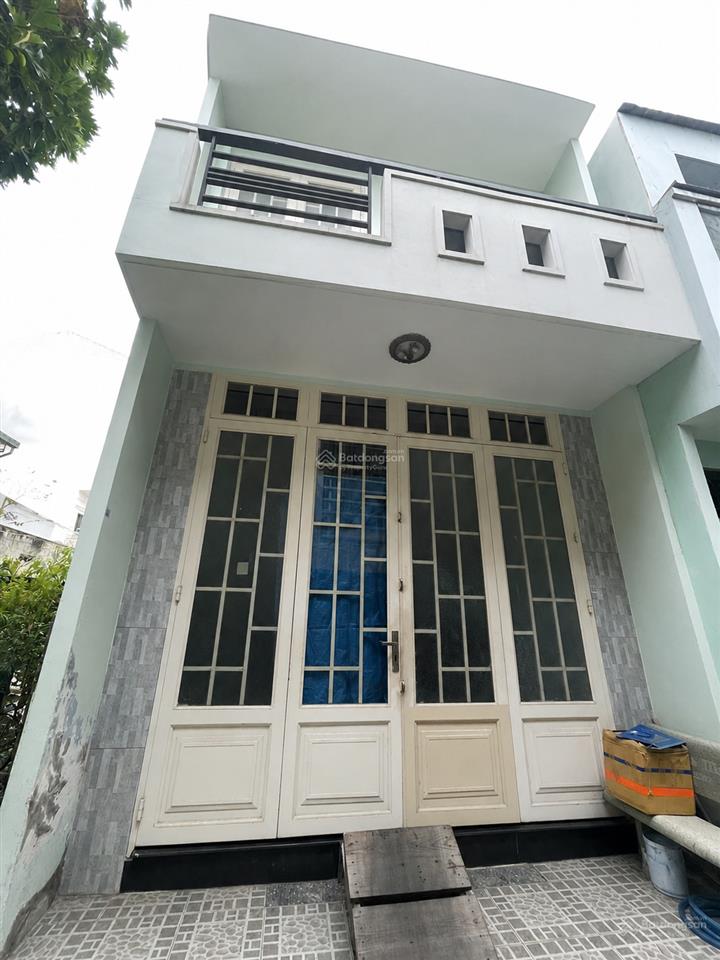 Bán nhà đường hòa bình,hẻm nhựa 6m, xe tải đỗ cửa, gần đầm sen, 32m2, 2 tầng, giá nhỉnh 4 tỷ