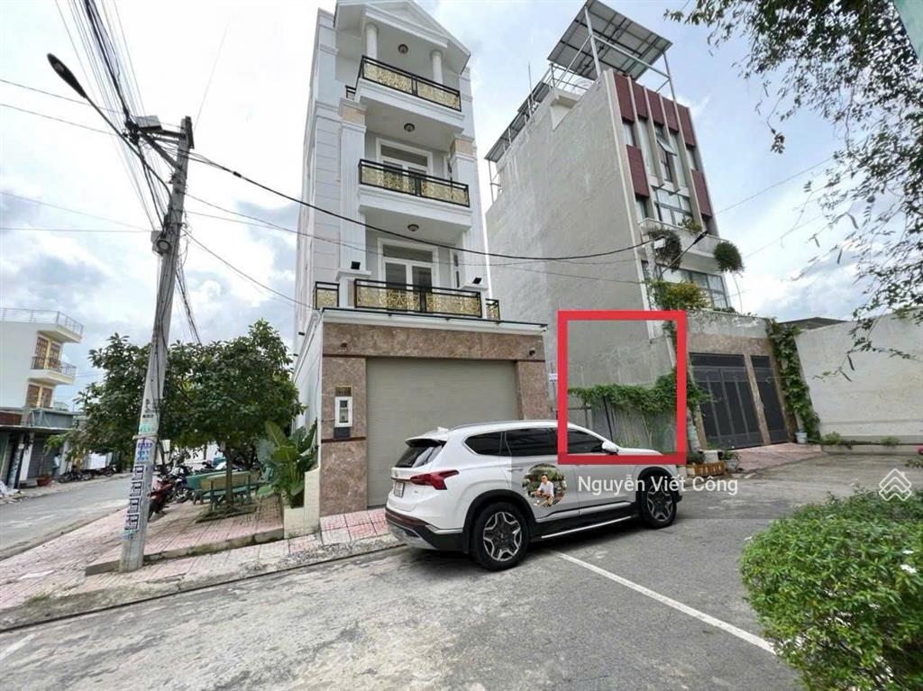 Hiếm! đất đẹp (5.2x12m ~ 61.8m2)  hẻm 7m đường số 3 hbp  gần vạn phúc city  khu dân trí cao