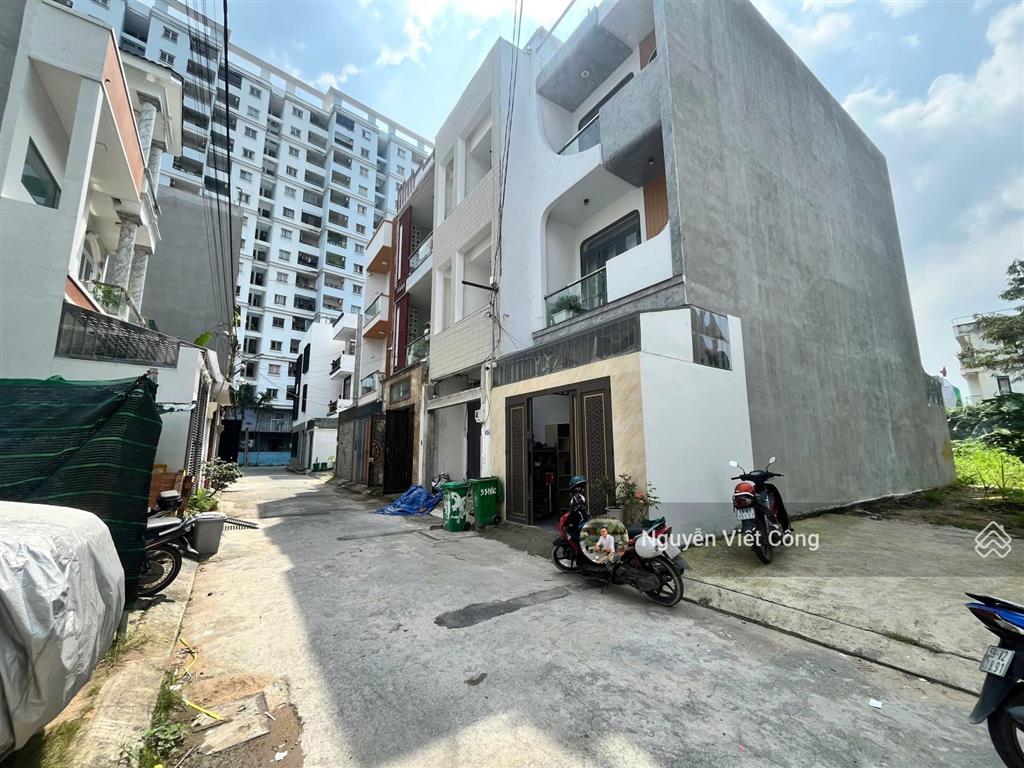 Bán lô đất đẹp (4x16,7m ~ 66,6m2) đường cây keo  tam phú  tp thủ đức. gần tô ngọc vân linh đông