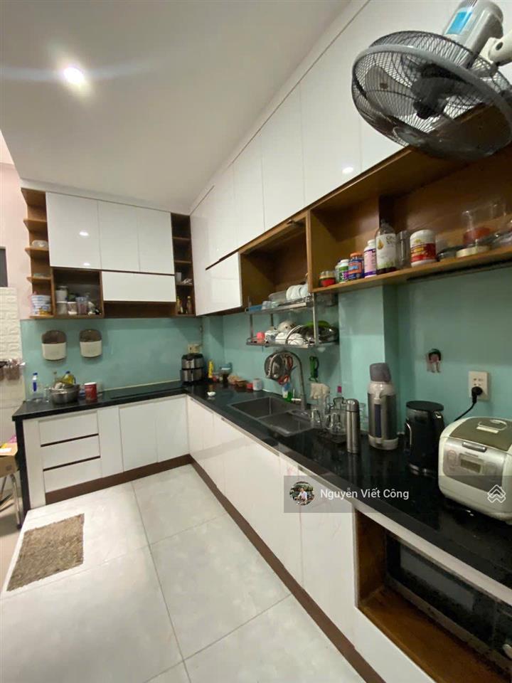 Bán nhà 3 tầng 97m2 ngay khu 389 quốc lộ 13 khu văn phòng chính phủ, sát vạn phúc city, hiệp bình