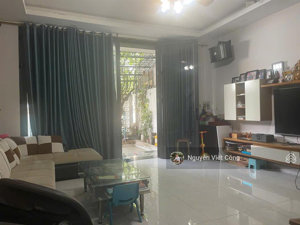 Bán nhà 3 tầng 97m2 ngay khu 389 quốc lộ 13 khu văn phòng chính phủ, sát vạn phúc city, hiệp bình